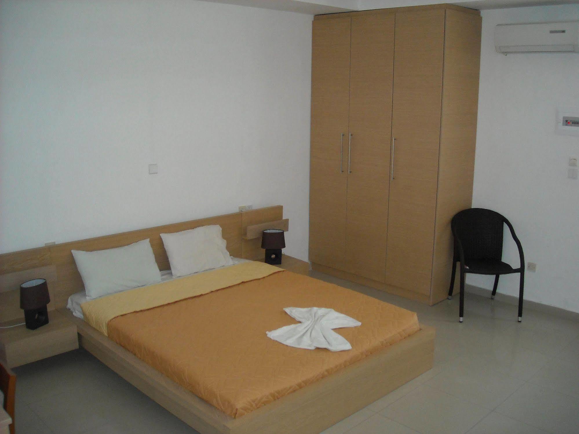 Thalia Hotel Pefki Exterior foto